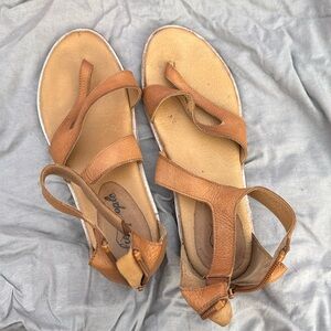 Free people sandals